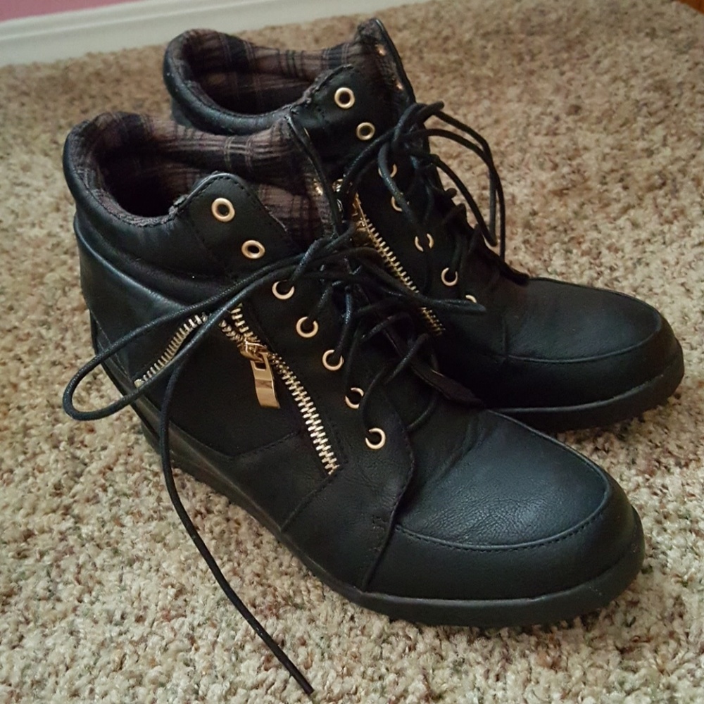 Black Heeled Sneakers